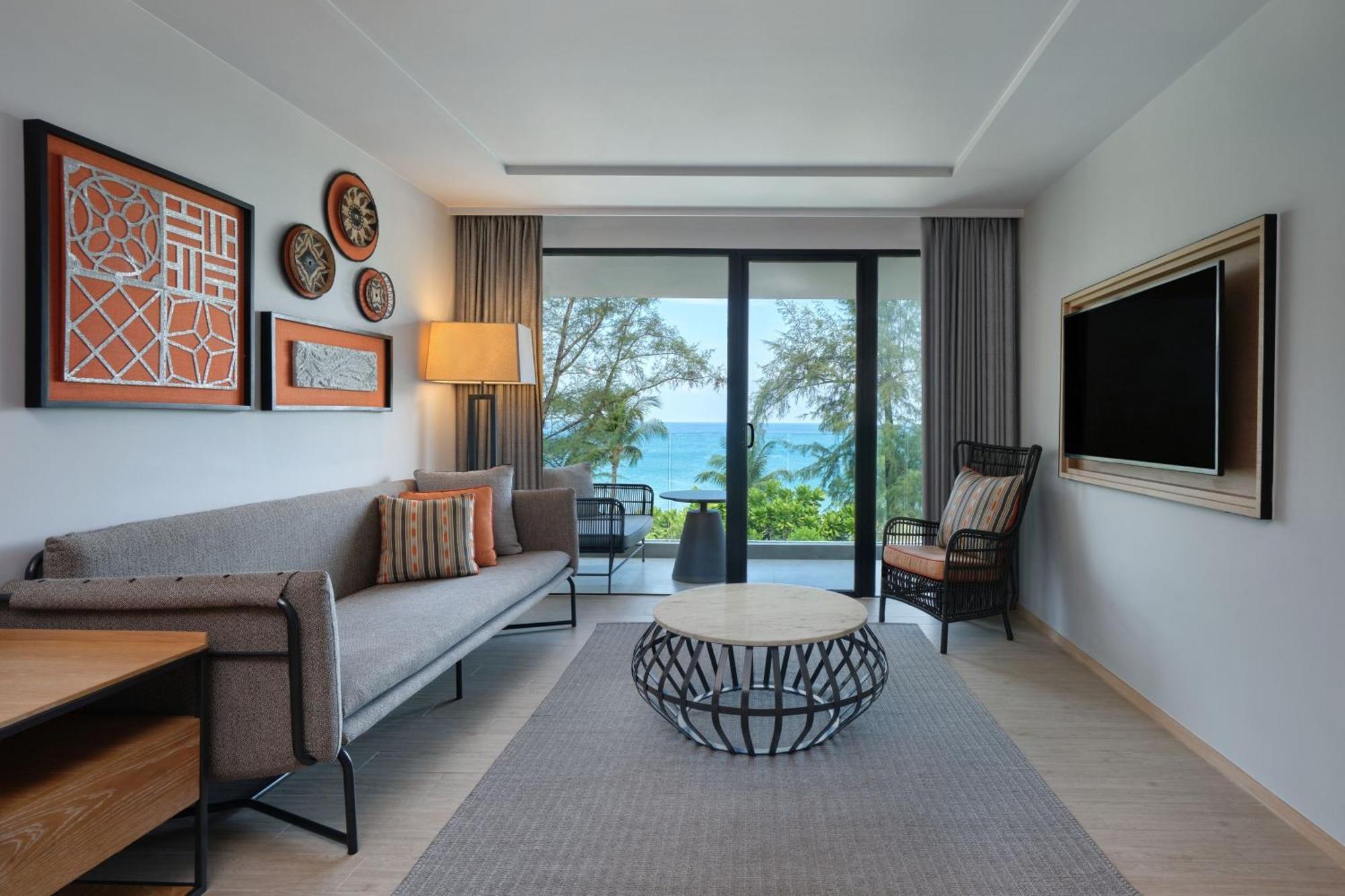 Four Points By Sheraton Phuket Patong Beach Resort Kültér fotó