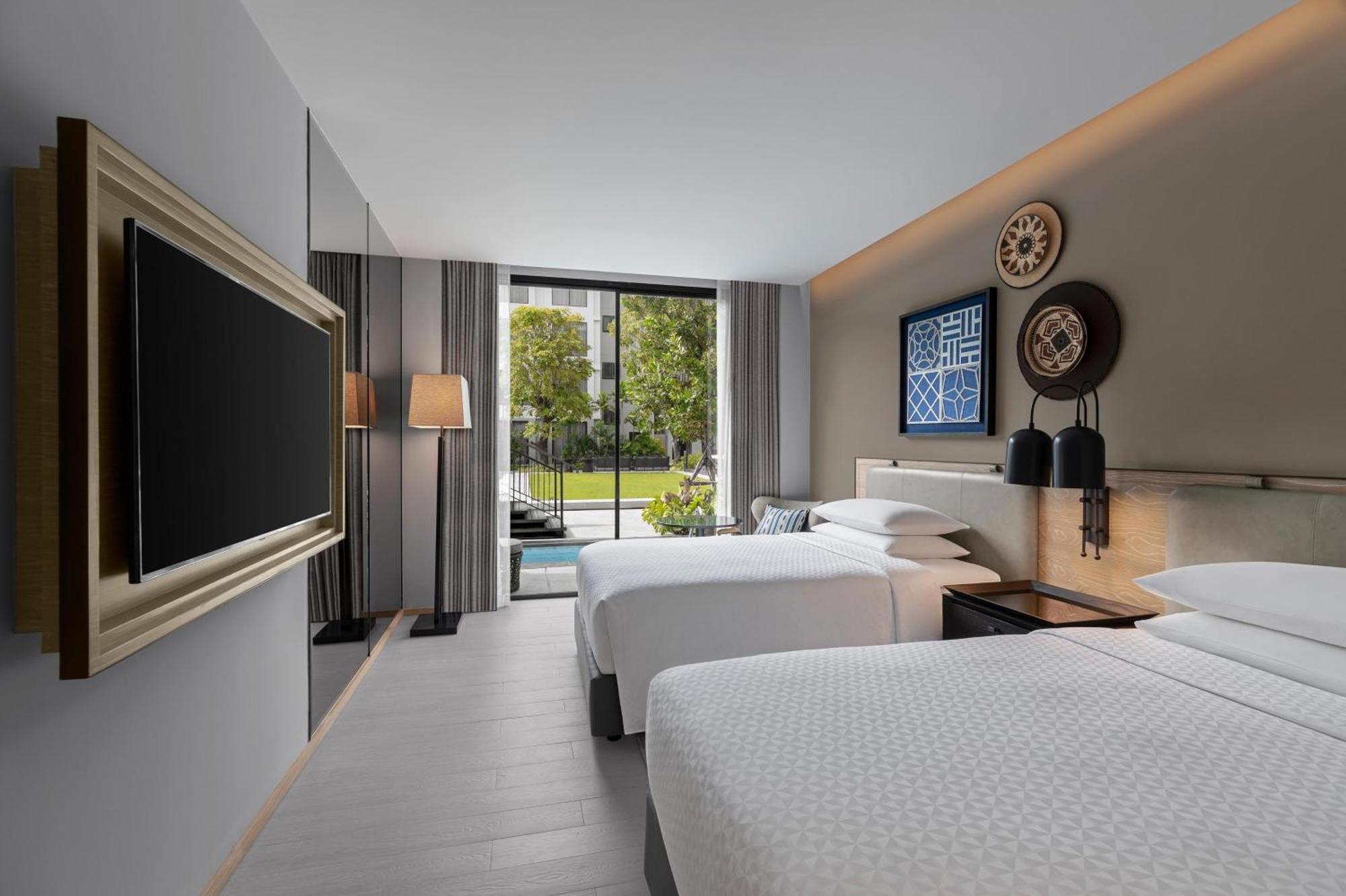 Four Points By Sheraton Phuket Patong Beach Resort Kültér fotó