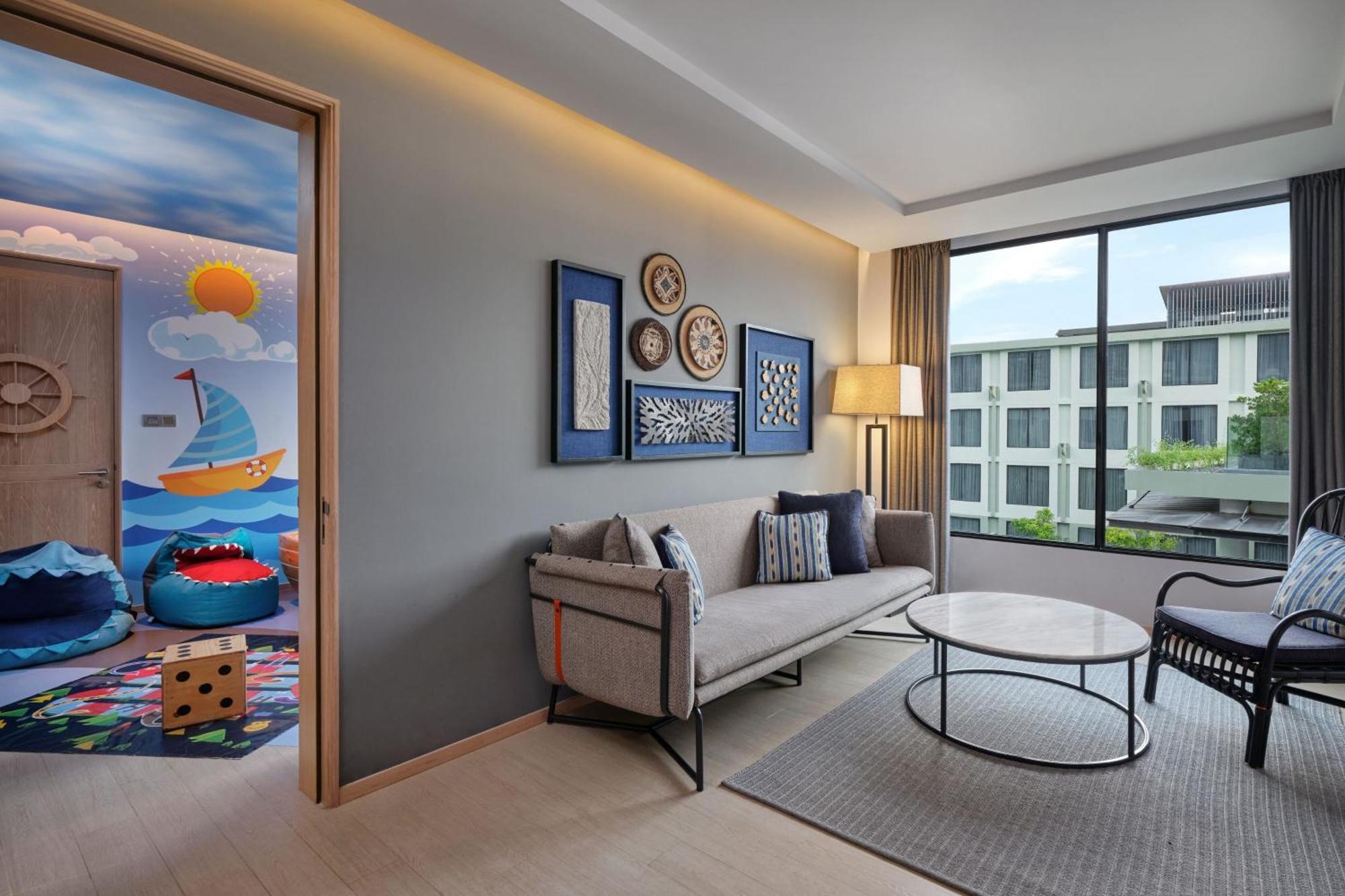 Four Points By Sheraton Phuket Patong Beach Resort Kültér fotó