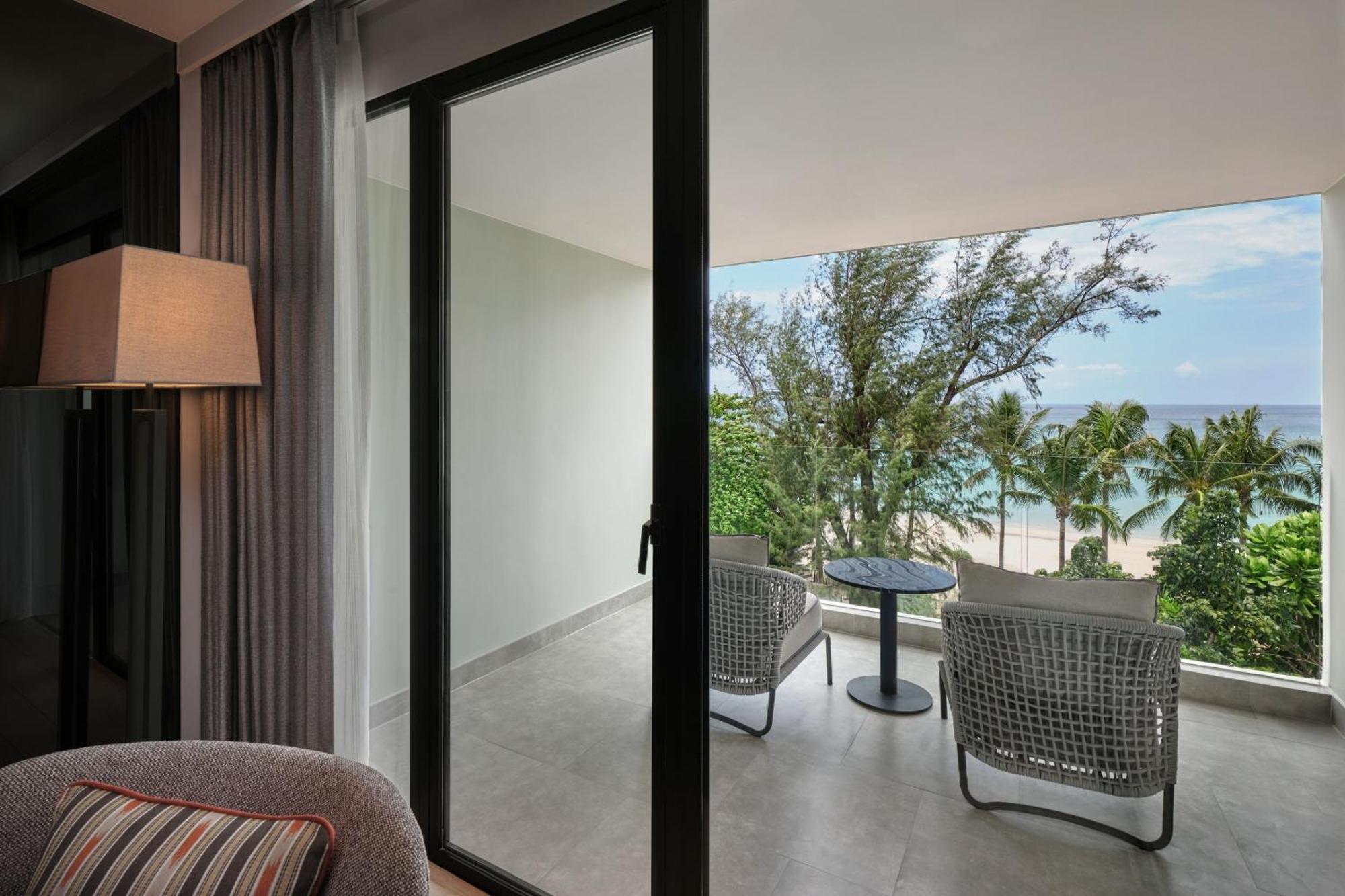 Four Points By Sheraton Phuket Patong Beach Resort Kültér fotó