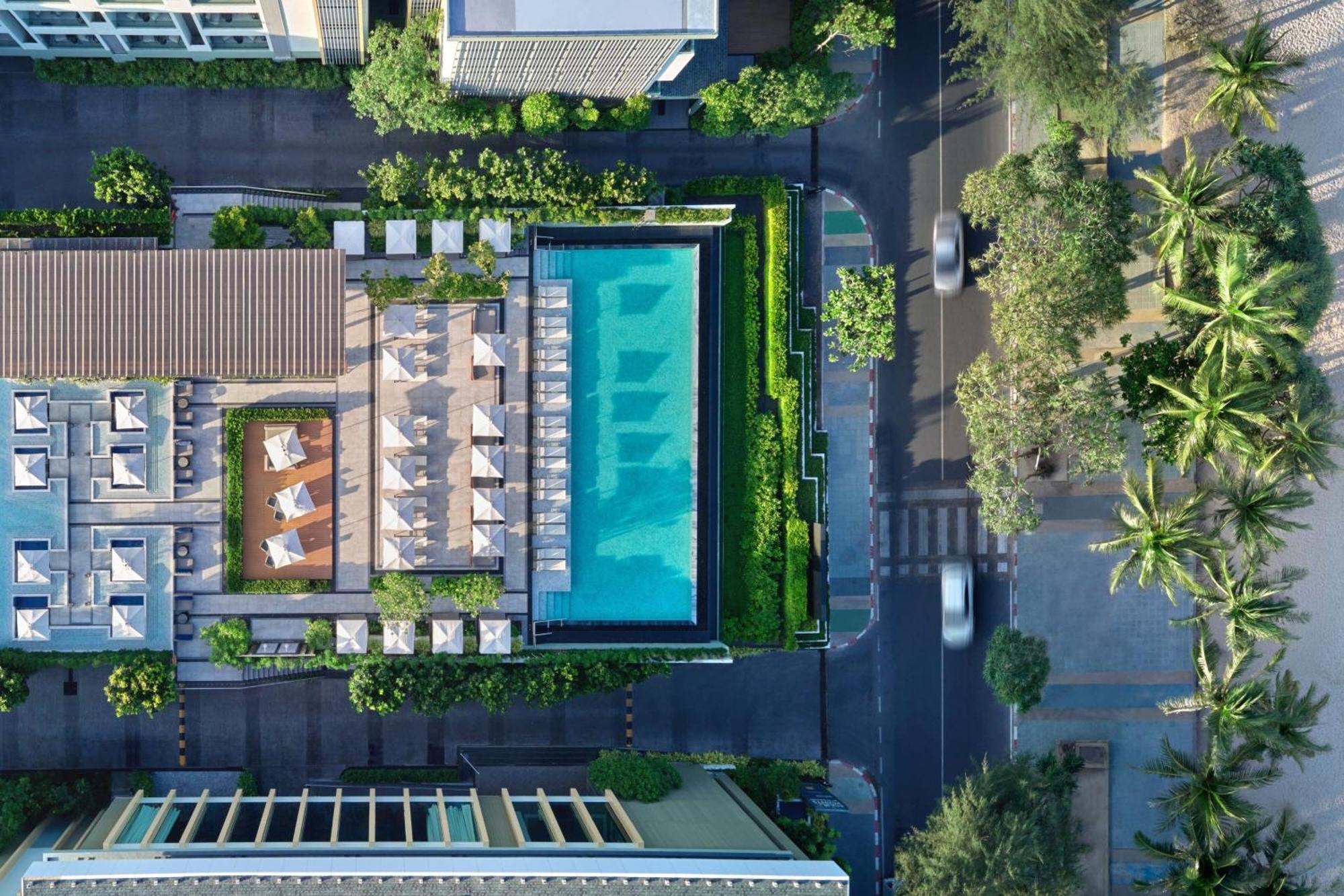 Four Points By Sheraton Phuket Patong Beach Resort Kültér fotó
